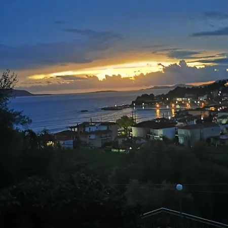 Pelagia's Daire Finikounta