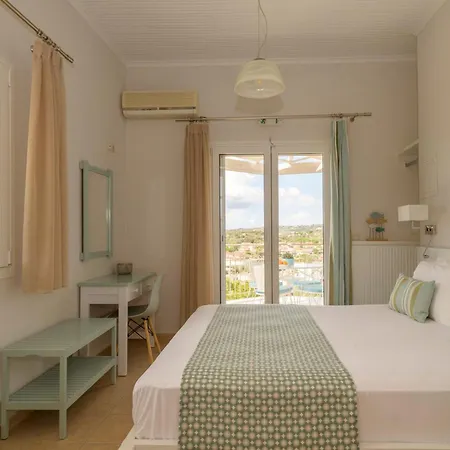 Pelagia's Appartement Foinikounda