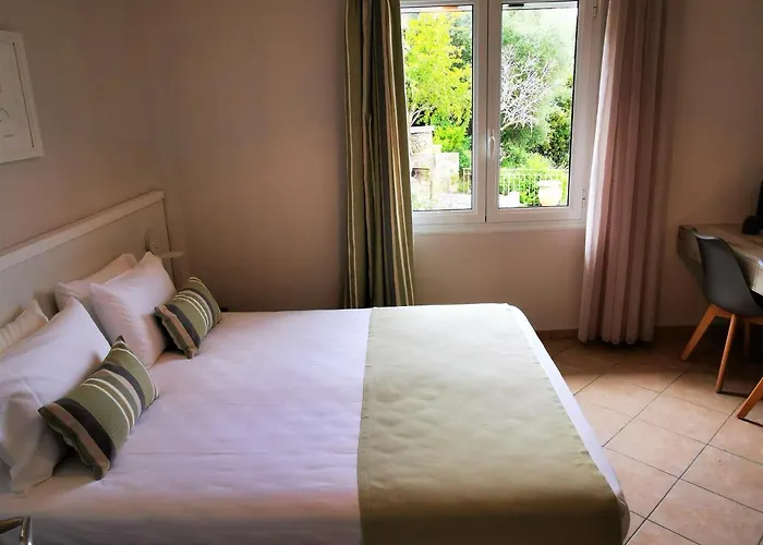 Pelagia's * Finikounta