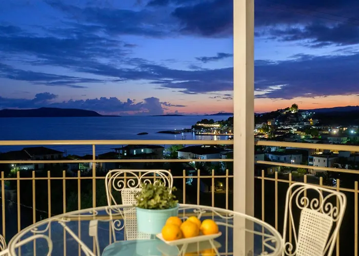 Pelagia's Appartement Finikounta